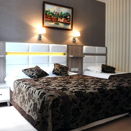 Nil イスタンブール