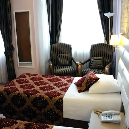 Nil 4* イスタンブール