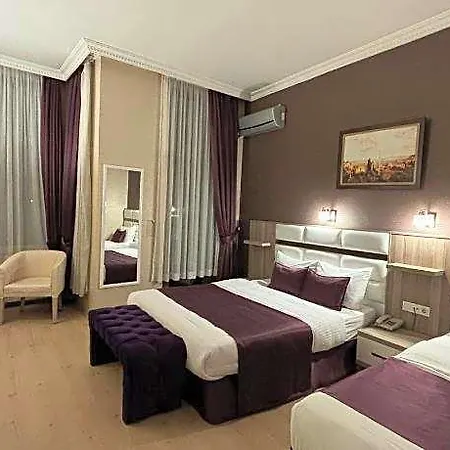 Nil Hotel 3*